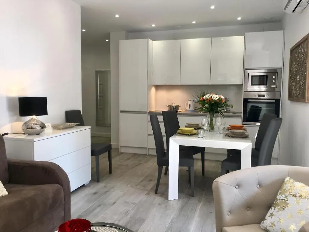 Banus Rentals Apartments Beach&Pool Marbella