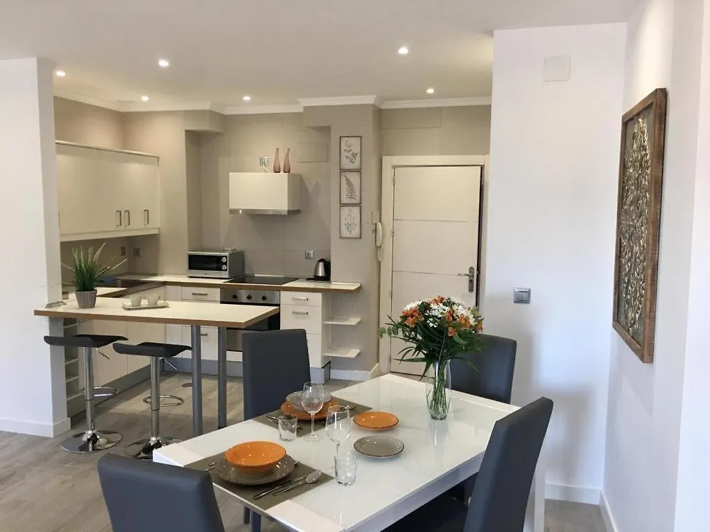 Banus Rentals Apartments Beach&Pool Marbella