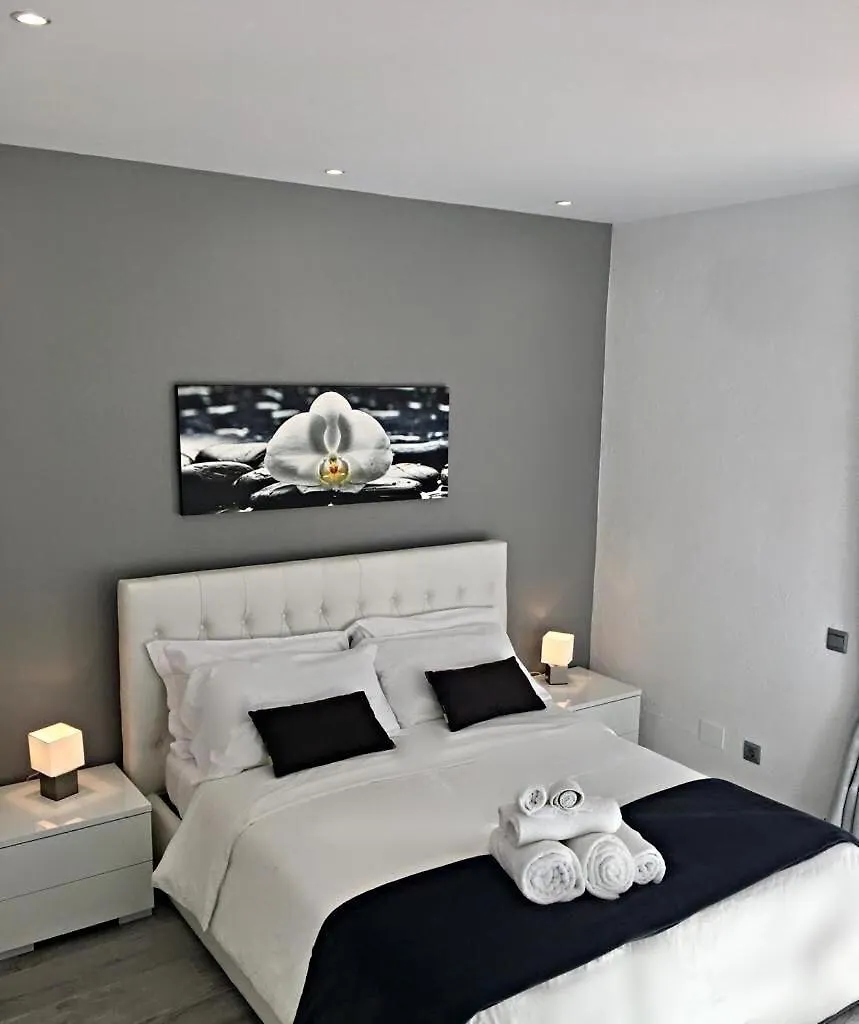 Banus Rentals Apartments Beach&Pool Marbella Spain